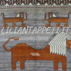 antico tappeto persiano gabbeh gashgai 199x137 cm con i leoni stilizzati sul campo in lana