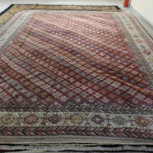 tappeto antico afshari grande senza il medaglione