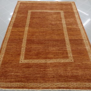 tappeto moderno salotto color marrone