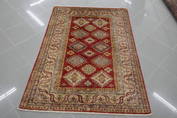tappeto piccolo uzbek rosso