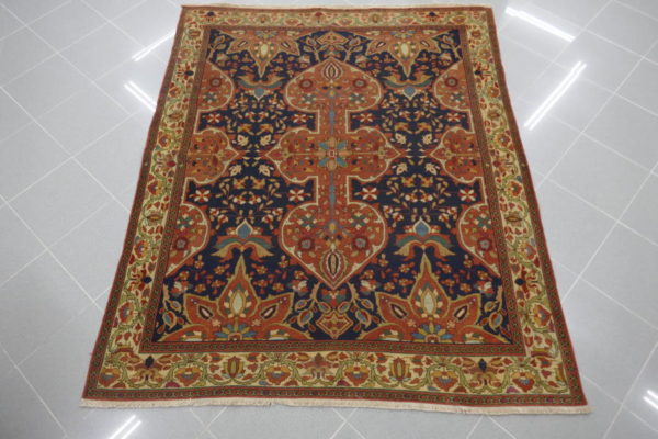 antico tappeto farahan