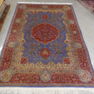 tappeto isfahan fondo azzurro da salotto