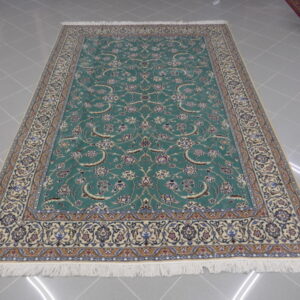tappeto persiano nain 9fili fondo verde da salotto