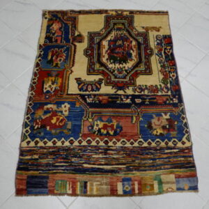 antico tappeto persiano vaghireh bakhtiari colori vivaci