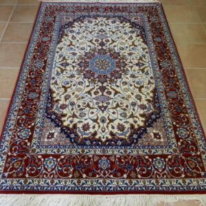 tappeto persiano isfahan misto seta fondo avorio da salotto