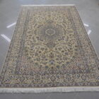 tappeto persiano nain 9 fili color crema da salotto