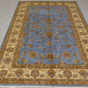 tappeto orientale ziegler color azzurro da salotto