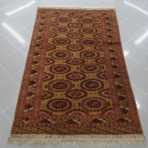 tappeto orientale bukhara color cammello da salotto
