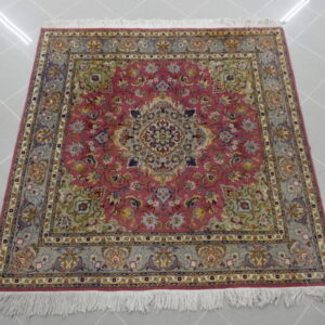 tappeto persiano tabriz piccolo quadrato da salotto