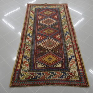 antico tappeto caucasico kazak da salotto