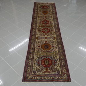 tappeto passatoia azarbaijan caucaso fondo chiaro da corridoio