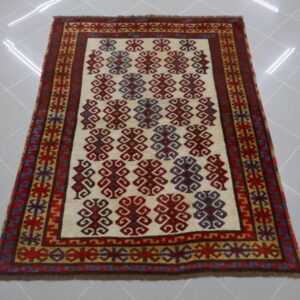 antico tappeto karakalpak uzbeco fondo avorio da salotto