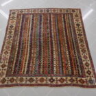 antico tappeto gashgai shekarlu motivo moharramat multicolore da salotto