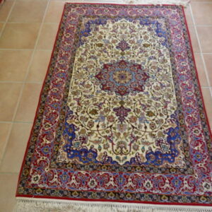 tappeto persiano isfahan misto seta da salotto