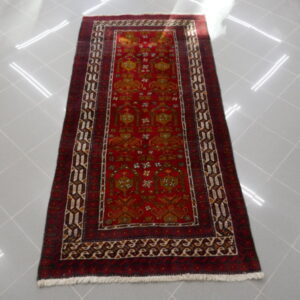 vecchio tappeto khorasan persiano fondo rosso