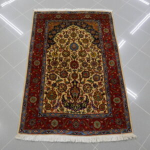 tappeto persiano preghiera saruk fondo avorio da salotto