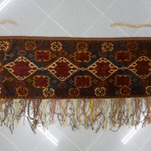 antico tappetino torba beshir ersari con i colori caldi