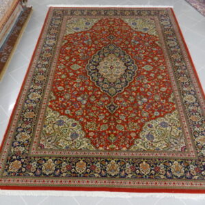 tappeto persiano kum floreale da salotto fondo rosso arancio