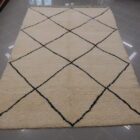 tappeto berbero marocchino moderno fondo avorio da sala