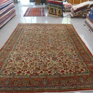 tappeto persiano kum floreale da salotto fondo avorio senza il medaglione centrale