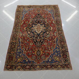 antico tappeto persiano ferahan fondo rosso blu da salotto