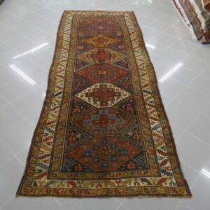 antica passatoia shahsavan con splendidi colori ed impianto