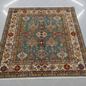 tappeto orientale kazak quadrato da salotto fondo verde