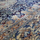 tappeto persiano nain 9 fili fondo blu lana su cotone molto fine 247x167 cm di vecchia manifattura